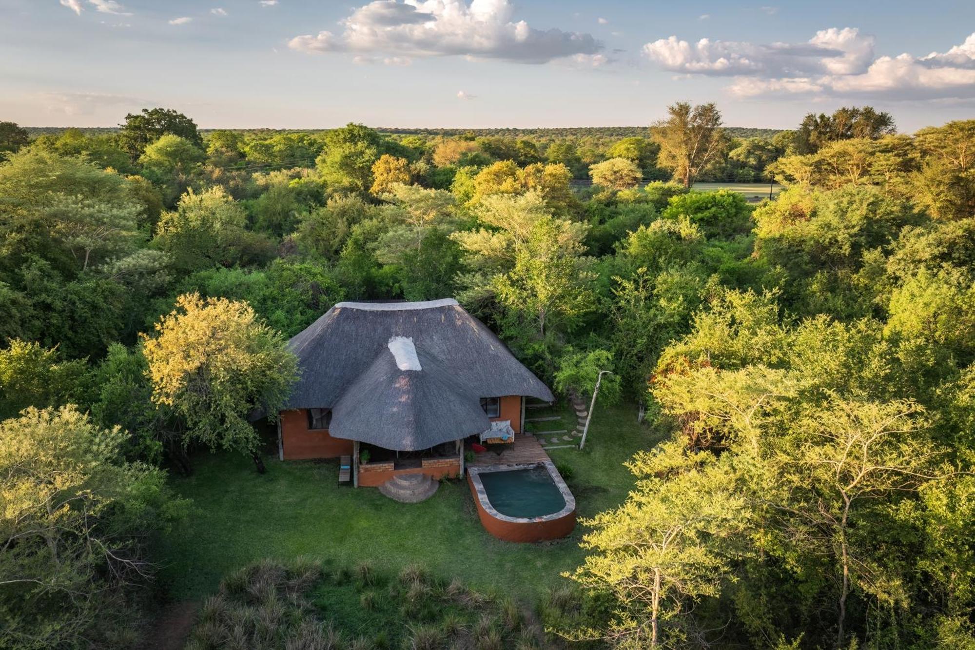 Chundukwa River Lodge - Self Catering House Livingstone Kültér fotó